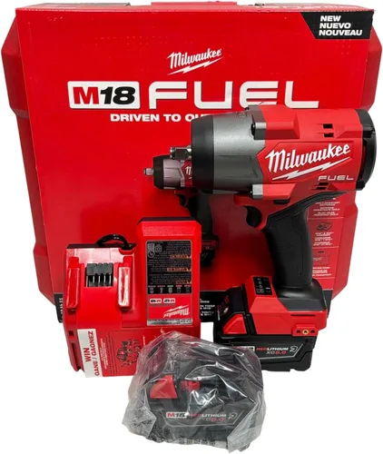 Nombre del producto: Milwaukee 2767-22 M18 FUEL 18-Volt Litio-Ion Brushless Cordless 1/2 pulg. Llave de impacto con anillo de fricción Kit con dos