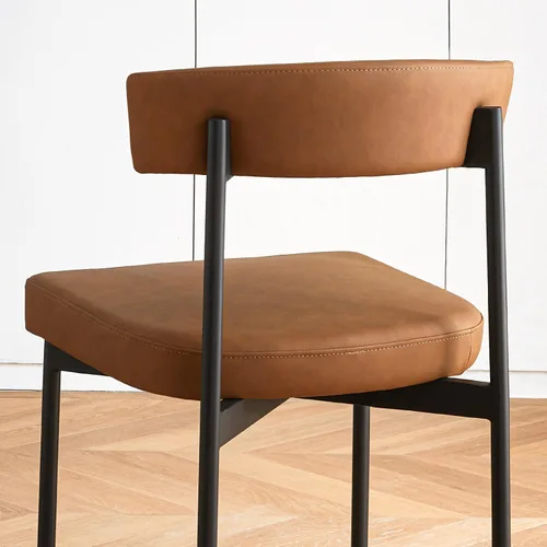 Miniatura 6 de GrandNoor Juego de 2 sillas de comedor de cuero sintético marrón, silla de cocina tapizada sin brazos, silla moderna de comedor con respaldo curvo