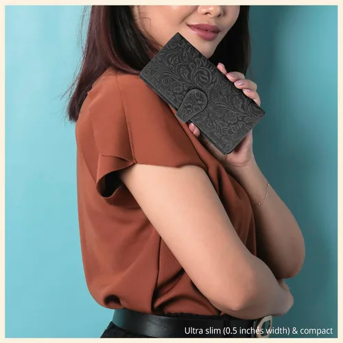 Miniatura 6 de Cartera de cuero genuino para mujer de cuero con bloqueo RFID - Tarjetero triple de diseñador para damas tipo clutch con ventana de identificación