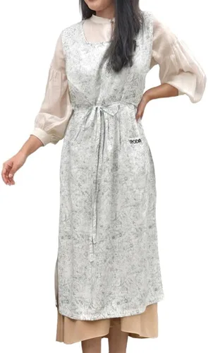 IRODA Delantal impermeable para mujer, diseño floral elegante, tela 100% impermeable, ajuste ajustable, suave y ligero