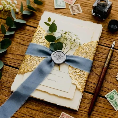 Miniatura 7 de Hojas decorativas de encaje de papel metálico de 8 pulgadas, elegantes, resistentes y desechables, ideales para presentación de alimentos y uso