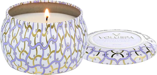 Miniatura 18 de Voluspa Vela de ámbar báltico Mini lata 4 onzas Tiempo de combustión de 25 horas Cera de coco para una combustión más limpia