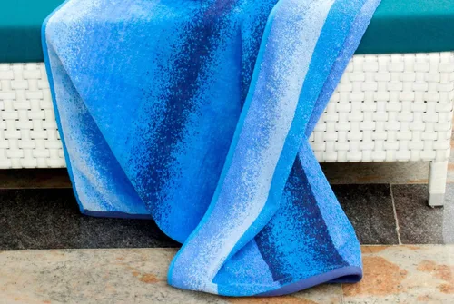 Miniatura 5 de COTTON CRAFT - Toalla de playa extra ancha con rayas ombre para dos, 147.3 x 172.7 cm - Algodón puro - Tela jacquard doble gruesa de felpa súper