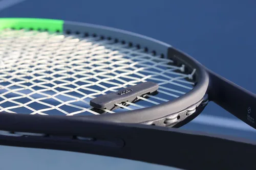Miniatura 2 de LOGEN Amortiguador de Tenis – Se queda en la raqueta – Pack de 3 amortiguadores de raqueta de tenis – Absorbe golpes y vibraciones de tenis – Ónice