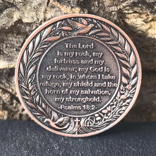 Miniatura 6 de Moneda inspiradora de desafío cristiano, The Lord is My Rock, aleación de zinc, 1.57 pulgadas de diámetro, Escritura del Salmo 18:2, funda Moneda
