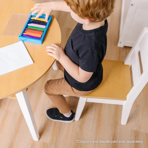 Miniatura 5 de Melissa & Doug - Juego de mesa redonda de madera y 2 sillas, muebles infantiles para sala de juegos, grano de madera claro y acabado blanco de 2