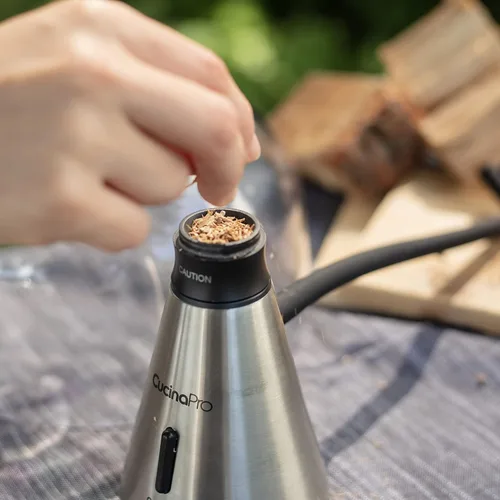 Miniatura 7 de Camerons Virutas de aserrín de madera de cereza extrafina natural para ahumadores (5 cuartos de galón, 4.731 L), virutas de aserrín de madera seca