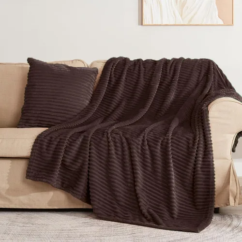 Miniatura 33 de Vessia - Manta de forro polar de franela (50x70 pulgadas), manta 3D de jacquard negra, esponjosa y cálida para sofá, sillón, cama, silla, 300GSM