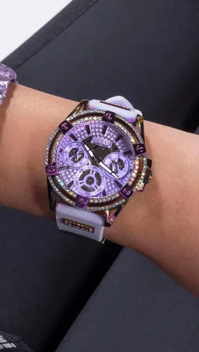 Miniatura 3 de GUESS Reloj para mujer de 1.57 pulgadas, correa morada, esfera lavanda, caja iridiscente, Púrpura