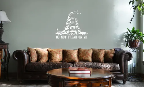 Miniatura 2 de Decal Serpent Vinilo decorativo para pared con texto en inglés "Do Not Tread On Me" (Negro)
