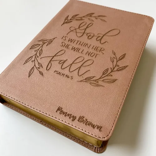 Miniatura 5 de CSB, She Reads Truth Bible, oro rosa, letras y grabadas a mano, grabado con nombre personalizado, regalo personalizado para cumpleaños, graduación