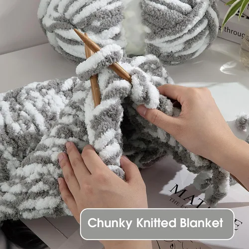 Miniatura 3 de HOMBYS Hilo Grueso de Chenilla Esponjoso para Tejer a Mano, Hilo Suave y Ligero Grueso Jumbo para Manta Gruesa, Paquete de 8, Blanco y Gris