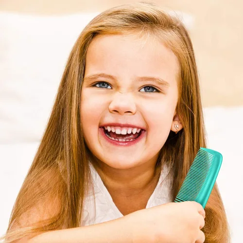 Miniatura 6 de Leinuosen Juego de 12 piezas de peines de bolsillo de plástico de dientes finos para peinado para mujeres y hombres, Peines para cabello (Cian-azul)