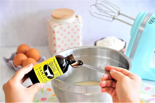 Miniatura 6 de Singing Dog Vanilla Extracto de vainilla pura, 2 onzas líquidas, totalmente natural, sin OMG, sin azúcar, sin maíz, sin alérgenos, instalaciones
