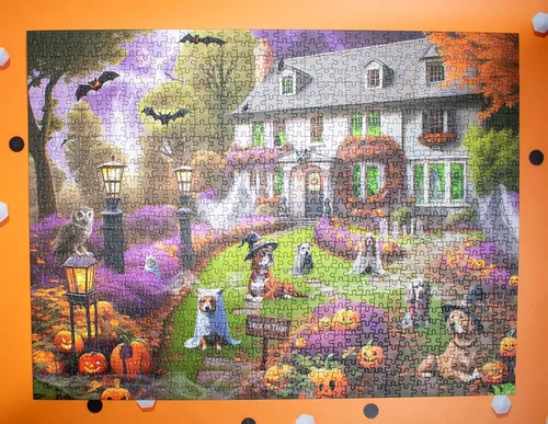 Miniatura 3 de Rompecabezas espeluznante de 1000 piezas de perros en una casa encantada de Halloween