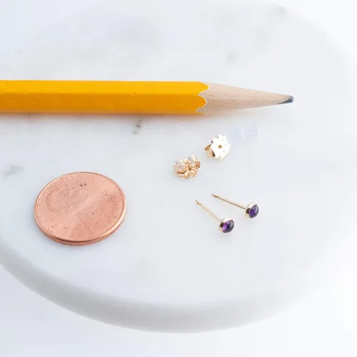 Miniatura 9 de Juego de aretes pequeños de oro con bisel, bola para cartílago, tragus, hélice, múltiples joyas hipoalergénicas de piedra natal para mujer