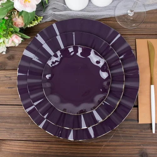 Miniatura 88 de Tableclothsfactory Paquete de 10 platos redondos de plástico negro de 6 pulgadas para ensalada de postre, platos desechables con borde ondulado