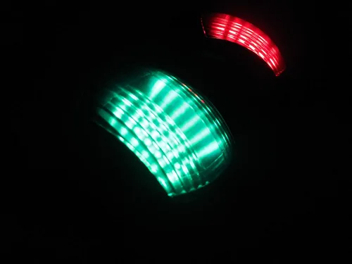 Miniatura 9 de Pactrade Marine Luces de Navegación para Barcos LED Rojas y Verdes Luces Laterales (Montaje Vertical) - 1 NM Carcasa Negra Luces de Navegación