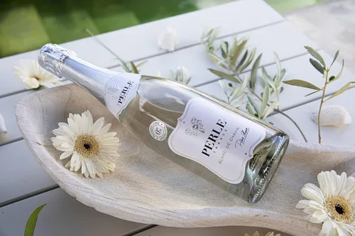 Pierre Chavin Vino blanco espumoso Perle Blanc sin alcohol al 0,0% alternativo de Francia, bajo en calorías, certificado halal, vegano y sin