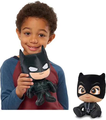 Miniatura 2 de The Batman™ y Selina Kyle - Juguetes de peluche pequeños de 11 pulgadas, paquete de 2, The Batman™ Movie, juguetes para niños a partir de 3 años