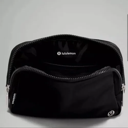 Miniatura 4 de Lululemon Athletica Everywhere Belt Bag 2L Large (negro), Negro -, Bolsa de cinturón Everywhere