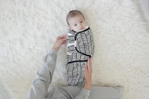 Miniatura 7 de BaeBae Goods Manta para envolver al bebé, juego de 4 envolturas ajustables para bebés, mantas para envolver pañales para niños y niñas, hechas