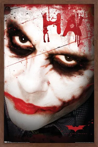 Miniatura 17 de Trends International DC Comics Movie - Póster de pared de The Dark Knight - The Joker Ha in Blood de 14.725 x 22.375 pulgadas, versión enmarcada