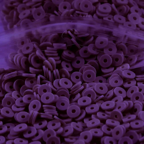 Miniatura 16 de 2000 cuentas de arcilla negra cian para hacer pulseras, cuentas planas redondas de arcilla polimérica de 0.236 pulgadas (0.236 in), cuentas Heishi