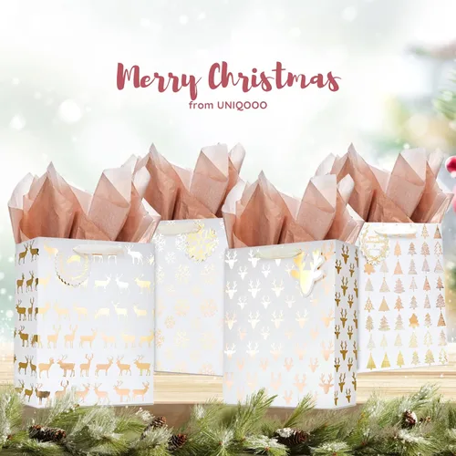 Miniatura 8 de UNIQOOO 12 bolsas de regalo de Navidad doradas metálicas a granel con etiqueta, grandes de 12.5 x 10.5 pulgadas, copos de nieve surtidos, renos