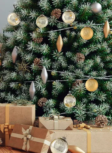 Miniatura 3 de Serene Spaces Living Juego de 9 adornos de bola de cristal dorados surtidos para árbol de Navidad, decoraciones de vacaciones, boda de invierno