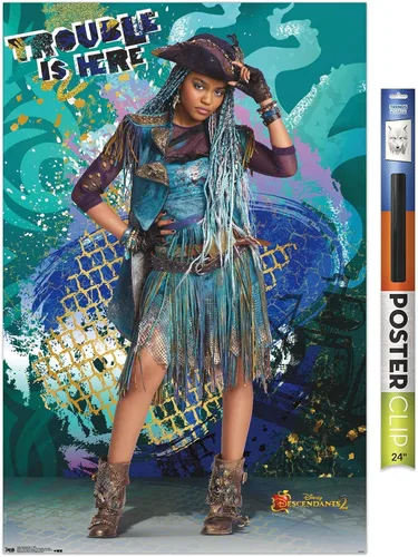 Trends International Disney Descendants 2 - Póster de pared de Uma, 22.375 x 34 pulgadas, paquete de póster y clip
