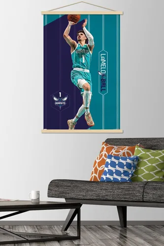 Miniatura 2 de Trends International NBA Charlotte Hornets - Póster de pared LaMelo Ball 23, 22.37 x 34.00 pulgadas, paquete de impresión premium y colgador