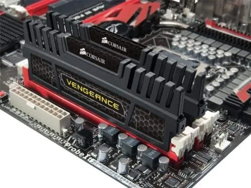 Miniatura 3 de Corsair CMZ16GX3M2A1600C9 Vengeance 16GB (2x8GB) DDR3 1600 MHz (PC3 12800) Memoria de escritorio 1.5V