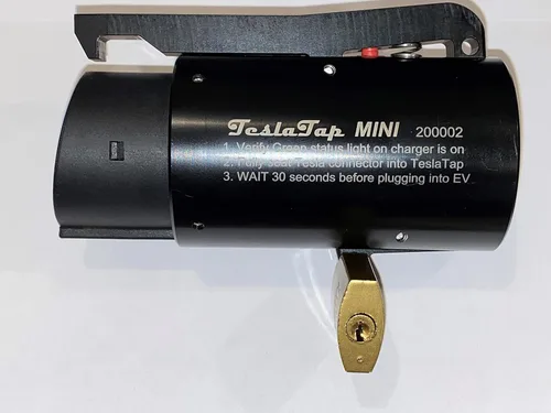 Miniatura 2 de Adaptador Mini Tesla a J-1772 - 80 amperios - Fabricado en Estados Unidos (TTMINI80)