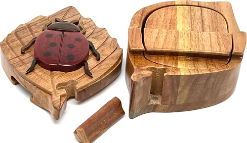 Miniatura 3 de Lady Bug - Caja de rompecabezas de madera secreta de Intarsia, hecha a mano de maderas exóticas naturales