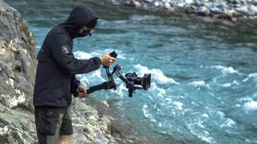 Miniatura 7 de Tilta Mango de control de funcionamiento trasero ligero compatible con DJI RS2, RS3 Pro, RS4, RS5 Control de modo Maletín