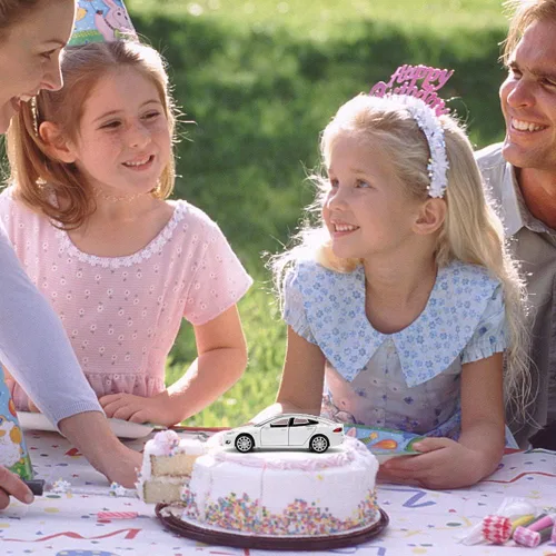 Miniatura 6 de gidoyi Modelo de Coche de Juguete S Modelo de Aleación Vehículos de Juguete de tracción hacia atrás Escala 1/32 Juguetes de Coche para Niños Negro