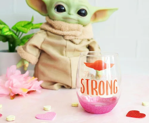 Miniatura 2 de Star Wars: The Mandalorian The Child, Baby Yoda - Vaso de vino sin tallo de lágrima de 20 onzas Vaso para mimosas, cócteles Artículos de bar