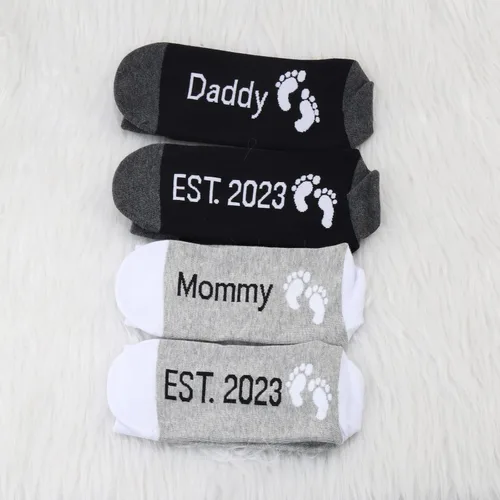 Miniatura 5 de MBMSO Regalos para padres nuevos papás, mamá y papá 2023, calcetines de revelación de embarazo para padres para ser regalos por primera vez