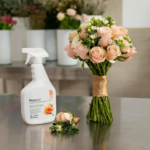 Miniatura 2 de Crowning Glory - Spray para flores. 32 fl. Oz., Transparente