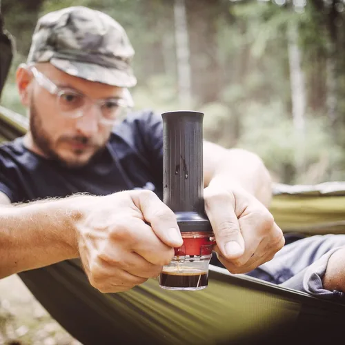 Miniatura 4 de Cafflano Kompresso: Cafetera portátil para camping y viajes, prensa de café, prensa francesa