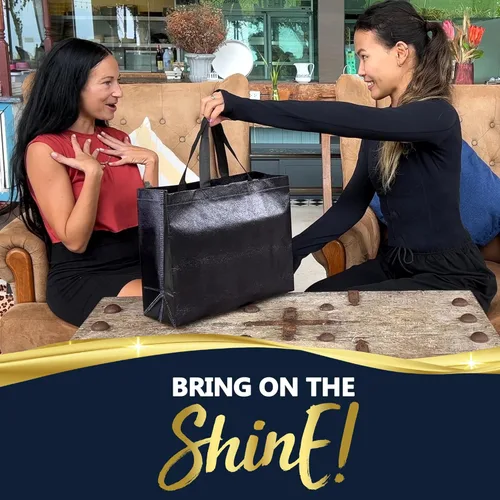 Miniatura 5 de Nush Nush Juego de 12 bolsas de regalo negras grandes – Bolsas de regalo reutilizables negras brillantes con asas – Bolsa grande de regalos