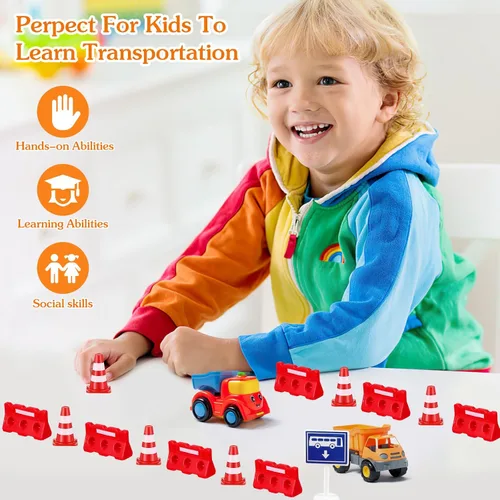 Miniatura 4 de TOYANDONA Mini conos de tráfico y cercas con 12 conos de tráfico y barricadas, juguetes educativos para que los niños aprendan reglas, juguete