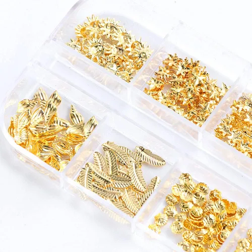 Miniatura 4 de Calcomanías de metal 3D para uñas, 12 formas, purpurina holográfica y lentejuelas, kit de suministros de arte dorado, caballito de mar, hojas