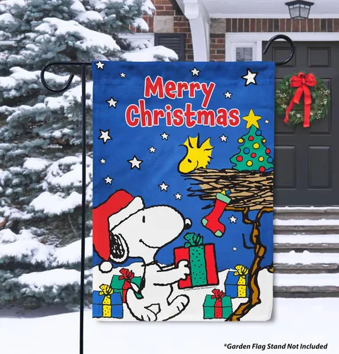 Miniatura 2 de Flagology, PEANUTS Merry Christmas Snoopy and Woodstock - Bandera de jardín de 12 x 18 pulgadas, bandera para exteriores, tela exclusiva de primera