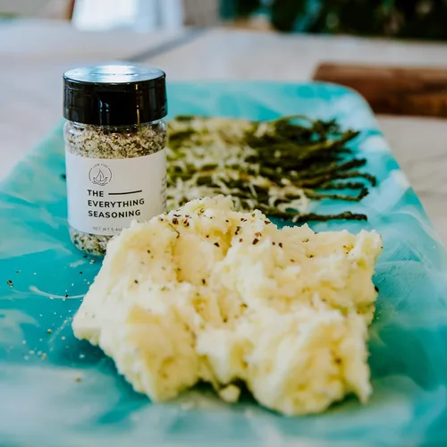 Miniatura 8 de Condimento estilo Santa María – Low Tide 15.2 oz – The Everything Seasoning Todo natural, sin MSG Fabricado en Estados Unidos ¡Espolvorea