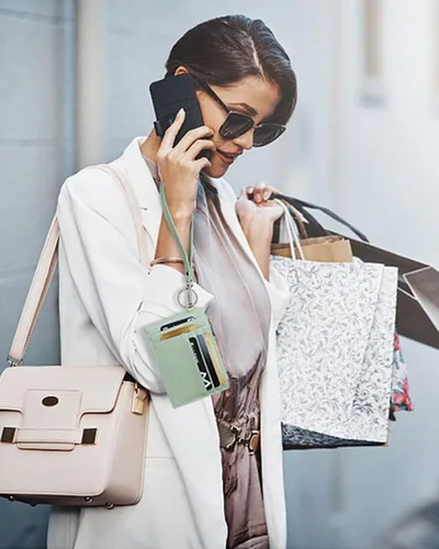 Miniatura 4 de BOSTANTEN Tarjetero para tarjetas de crédito para mujer, billetera de piel RFID, pequeña cartera delgada con llavero con ventana de identificación