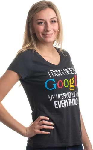 Miniatura 3 de My Husband Knows Everything Camiseta con cuello en V para mujer