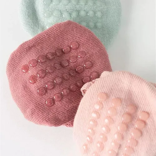 Miniatura 3 de DRESHOW BQUBO Calcetines Antideslizantes para Bebés Niñas Pequeñas - Lindos Calcetines de Tobillo con Volantes y Agarre para Bebés y Niños Pequeños