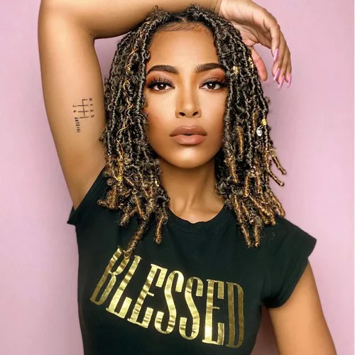 Miniatura 14 de Beyond Beauty Cabello de Ganchillo Spring Twist 90 hebras 8 pulgadas Spring Twists Esponjosas Trenzado, Trenzas de Ganchillo Spring Twist Bomb Twist